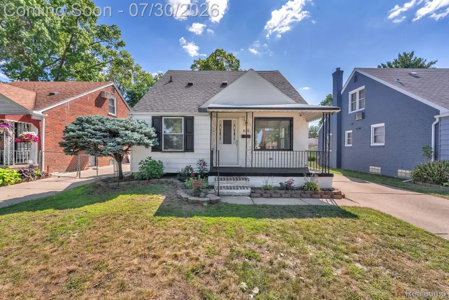 630 N Denwood Street, Dearborn, MI 48128 - #3