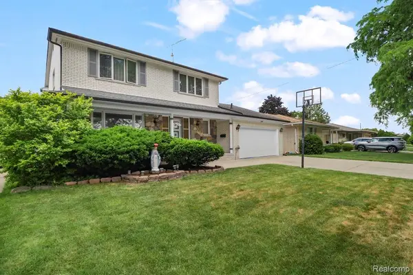 26449 Haverhill Drive, Warren, MI 48091