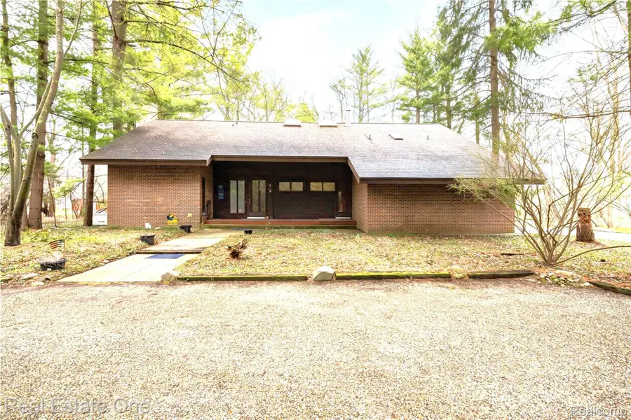 32674 Bingham Lane, Bingham Farms, MI 48025 - #3