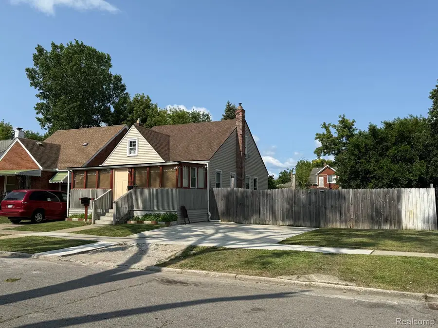 6741 Vaughan Street, Detroit, MI 48228 - #2