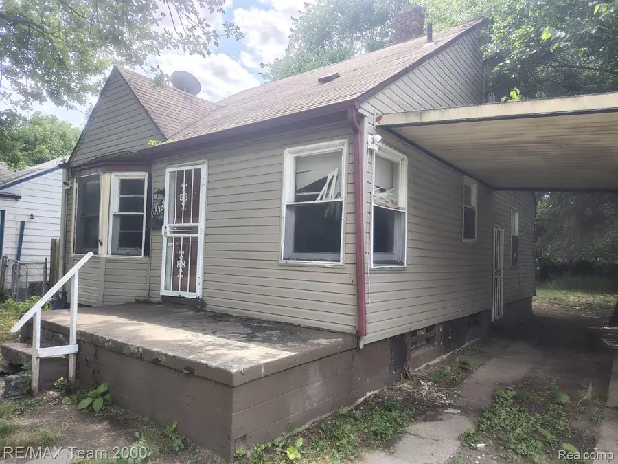 18475 Winthrop Street, Detroit, MI 48235 - #2