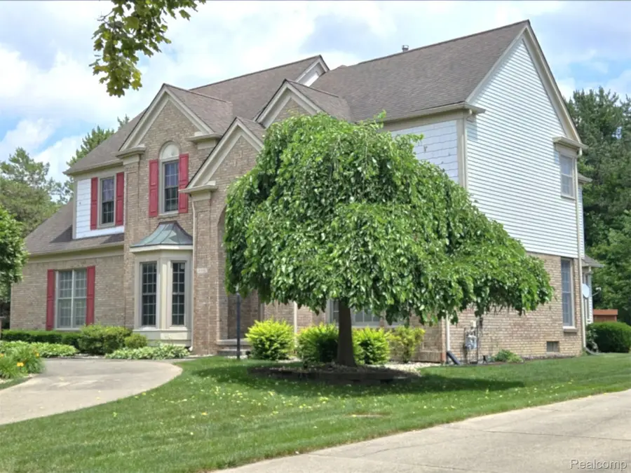 6088 Meadowview Drive, Canton, MI 48187 - #2