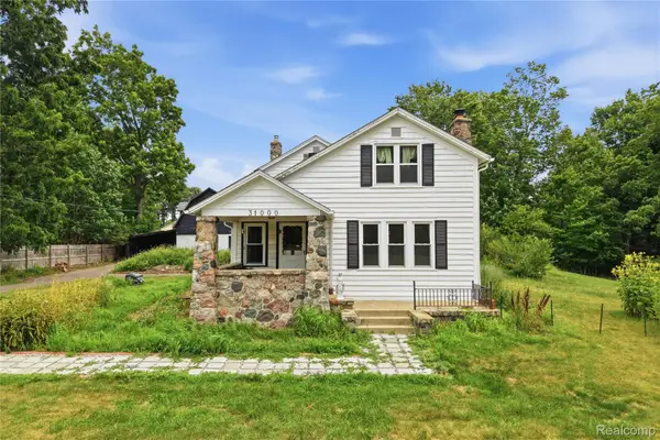 31000 Drake Road, Farmington, MI 48331