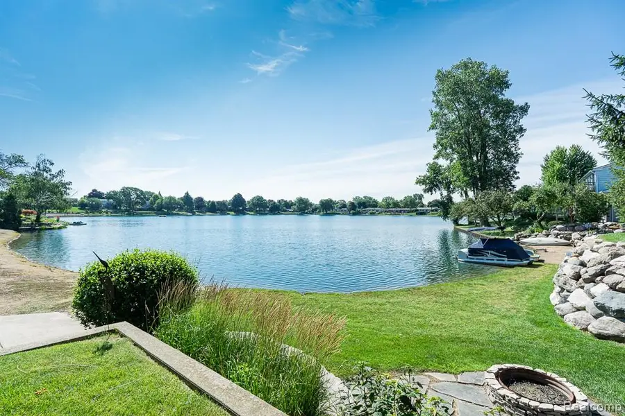 1854 Lyster Lane, Troy, MI 48085 - #2