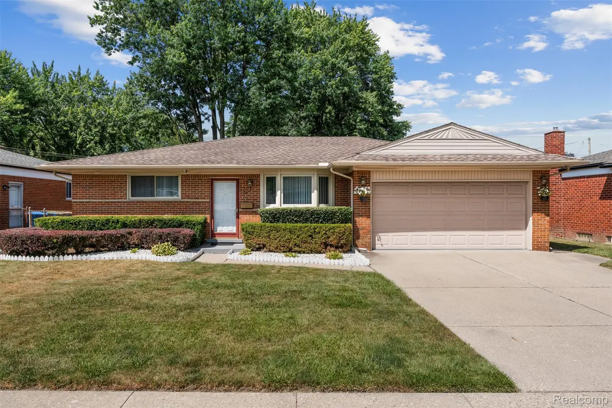 31717 Tecla Drive, Warren, MI 48088 - #1