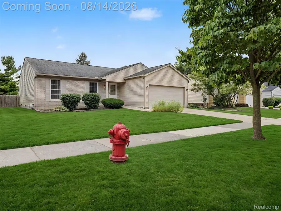 24720 Kings Pointe, Novi, MI 48375 - #3