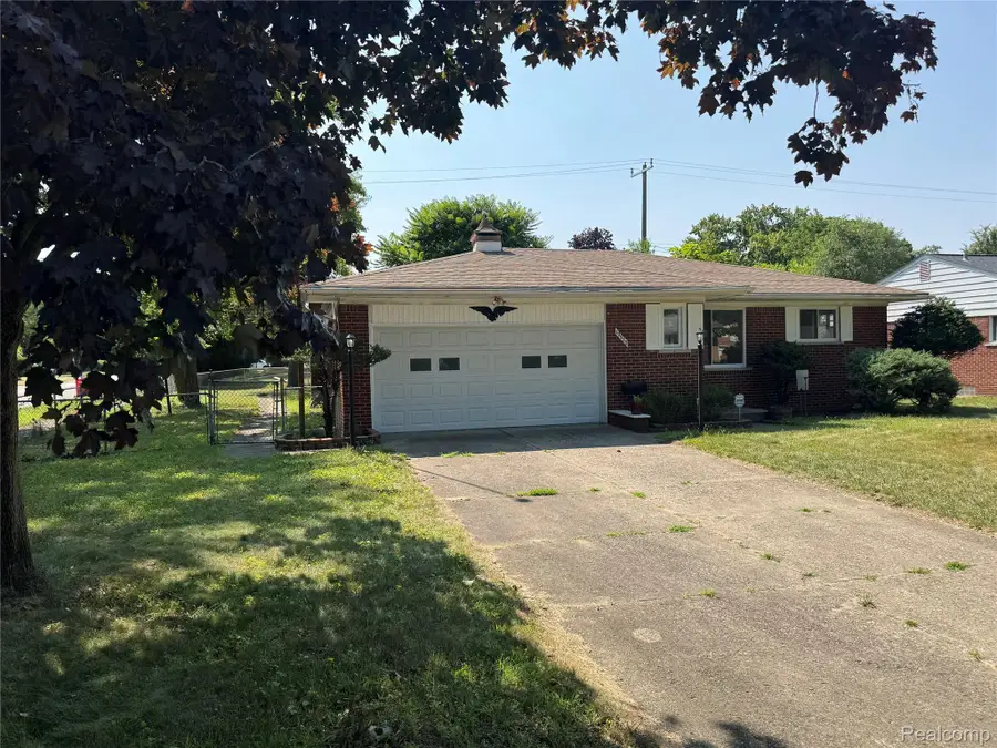 19980 Dorset Street, Southfield, MI 48075 - #2