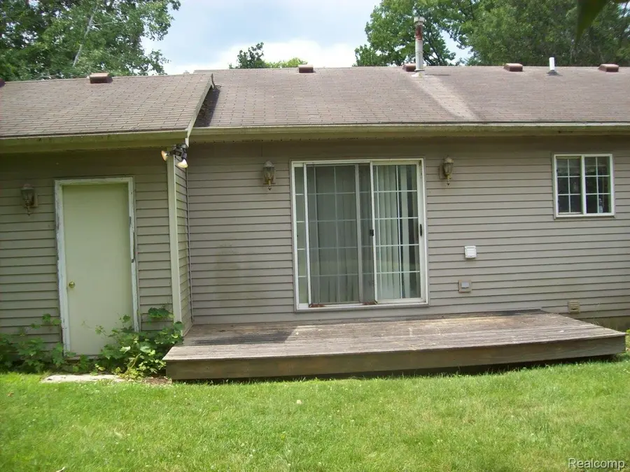 3030 Thomas Road, Oxford, MI 48371 - #2