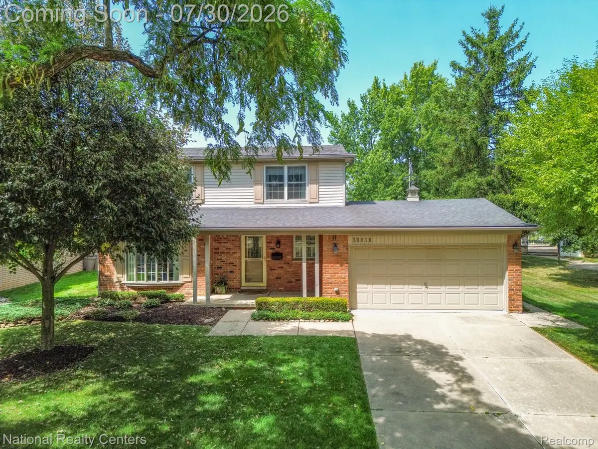 36616 Munger Drive, Livonia, MI 48154 - #1