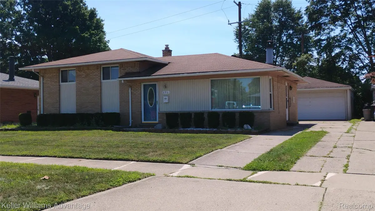 6961 N Wildwood Street, Westland, MI 48185 - #1