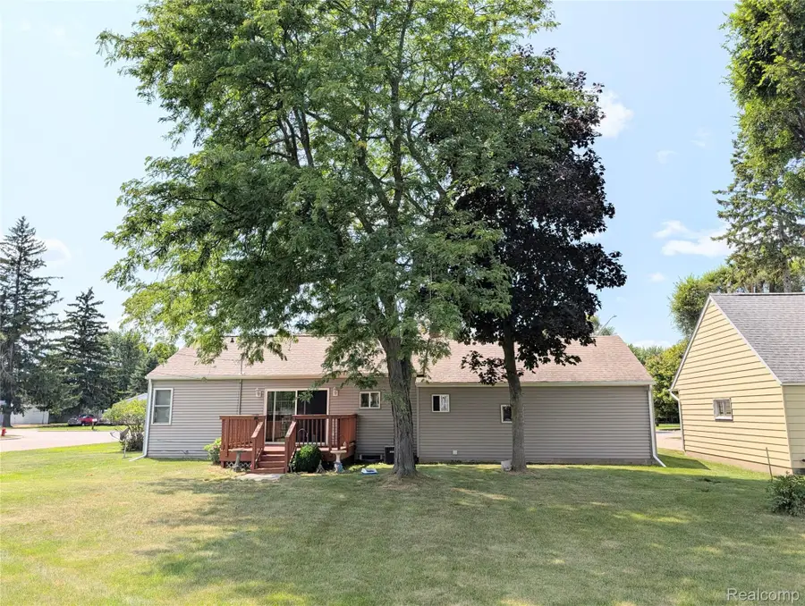 524 S Port Crescent Street, Bad Axe, MI 48413 - #3