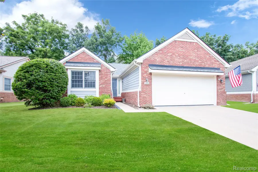 41630 Kenilworth Lane, Novi, MI 48377 - #2