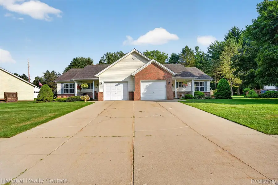 7774 E Ridge Drive, Almont, MI 48003 - #2