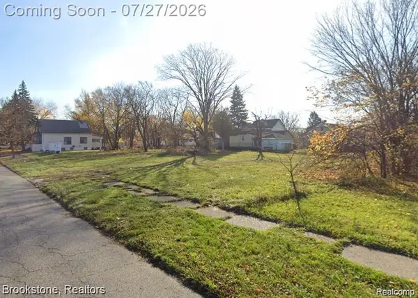 8146 Edgewood Street, Detroit, MI 48213