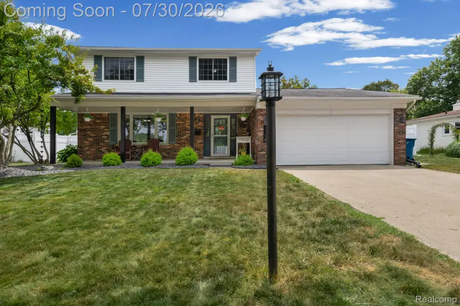 1198 Ashley Drive, Troy, MI 48085 - #2
