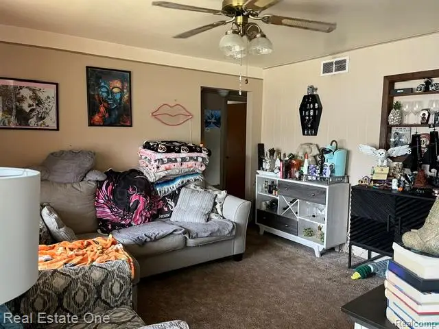 24528 Berry Avenue, Warren, MI 48089 - #2
