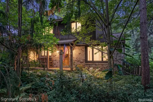 7939 Caberfae Trail, Clarkston, MI 48348