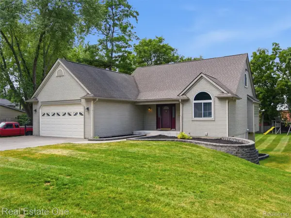 4125 Rural Street, Waterford, MI 48329