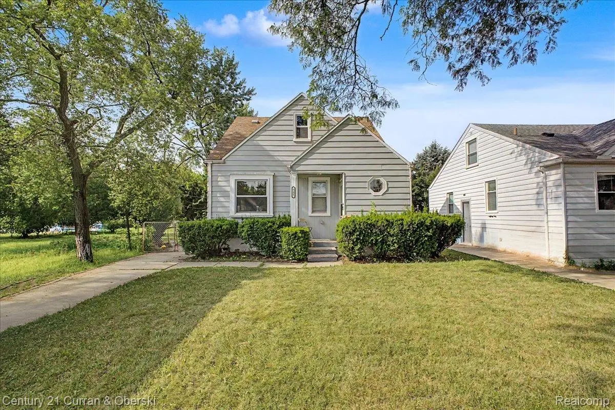 711 Lincoln Avenue, Lincoln Park, MI 48146 - #1