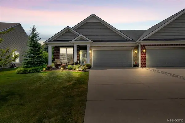 6394 Prairie Dunes Drive, GrandBlanc, MI 48439