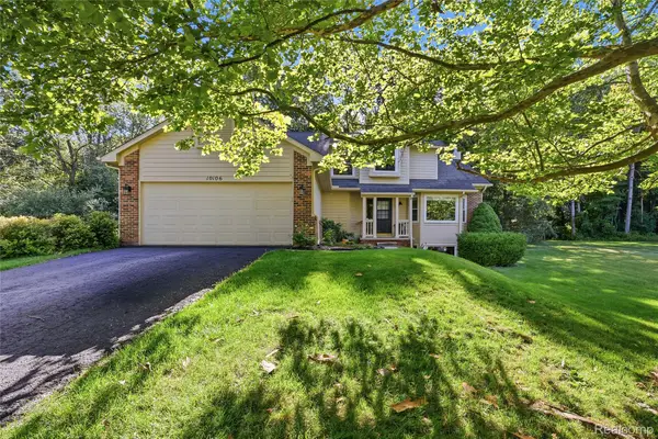 10106 Orchard Ridge Court, Holly, MI 48442