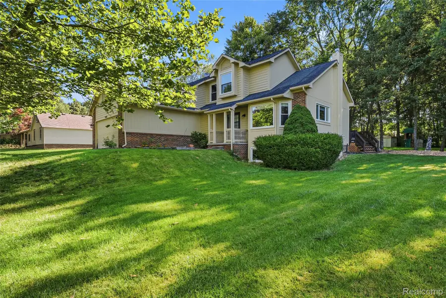 10106 Orchard Ridge Court, Holly, MI 48442 - #3