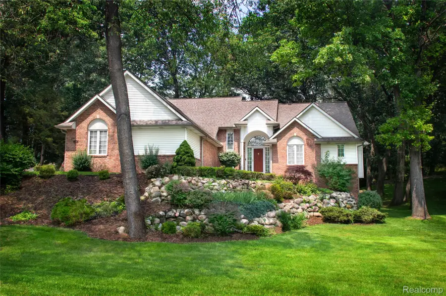 7781 Partridge Hill Drive, Brighton, MI 48116 - #2