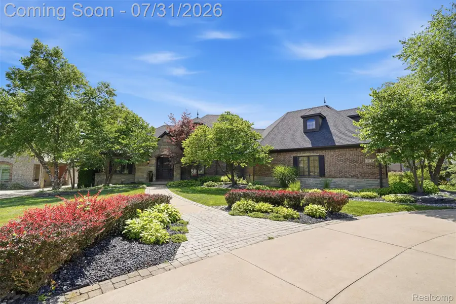 8714 Stoney Creek Drive, Green Oak, MI 48178 - #2