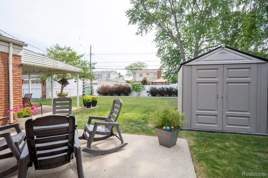 4897 Jackson Street, Trenton, MI 48183 - #3