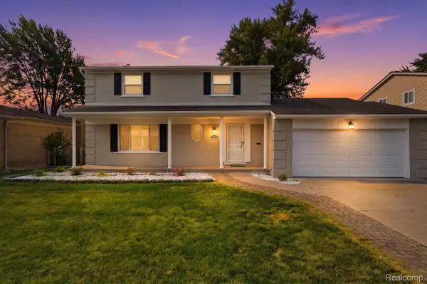 11428 Briarcliff Drive, Warren, MI 48093