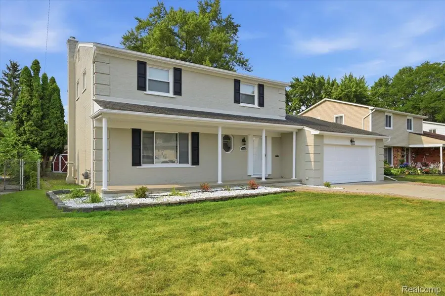 11428 Briarcliff Drive, Warren, MI 48093 - #2