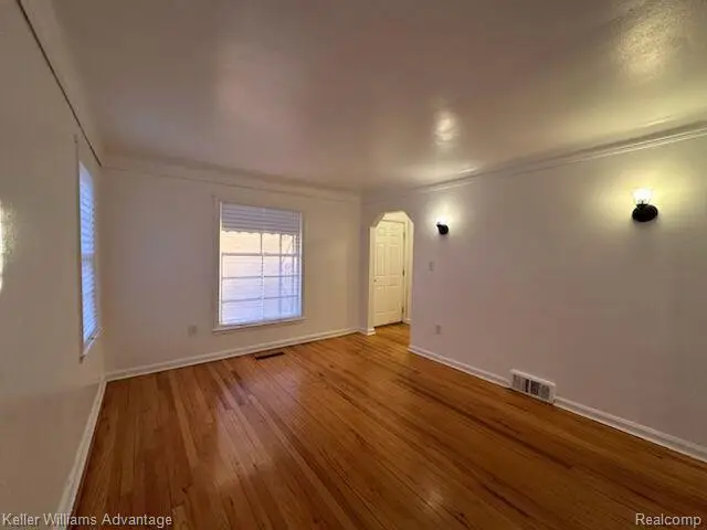 19502 Whitcomb Street, Detroit, MI 48235 - #2