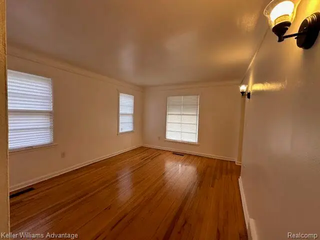 19502 Whitcomb Street, Detroit, MI 48235 - #3