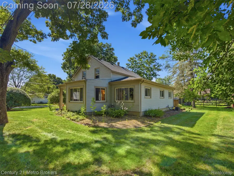 301 Field Road, Clio, MI 48420 - #2