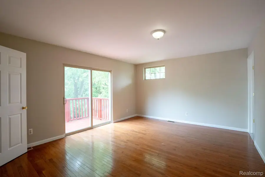 23106 Hughes Avenue, Hazel Park, MI 48030 - #3
