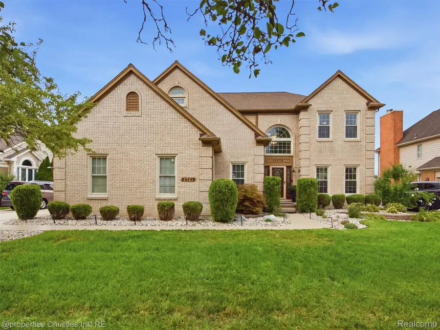 45478 Muirfield Drive, Canton, MI 48188 - #2