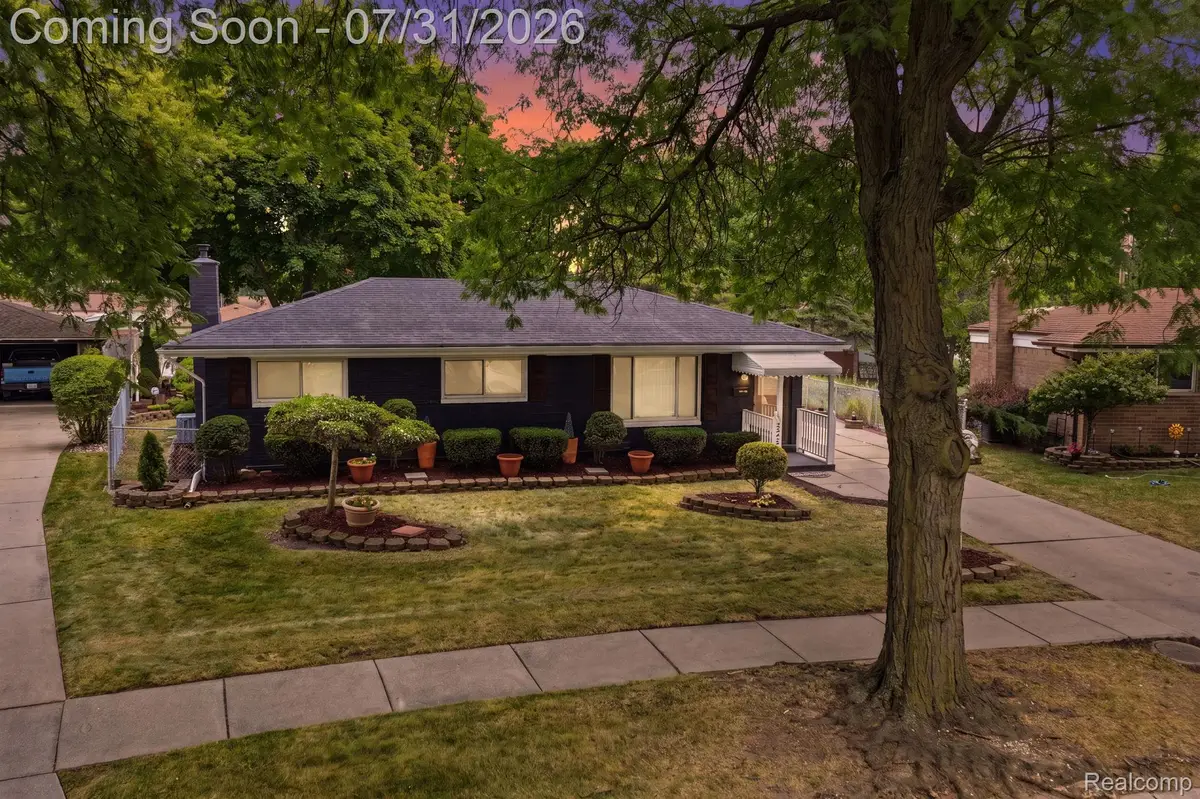 32504 Wareham Drive, Warren, MI 48092 - #1
