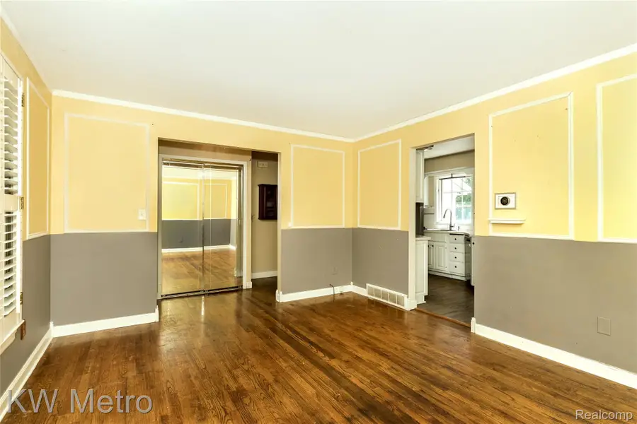 11923 Fairview Drive, Sterling Heights, MI 48312 - #3