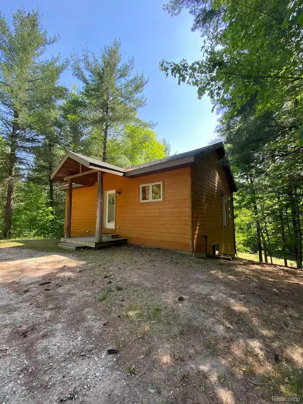 2205 Sugar Woods Trail, Gladwin, MI 48624