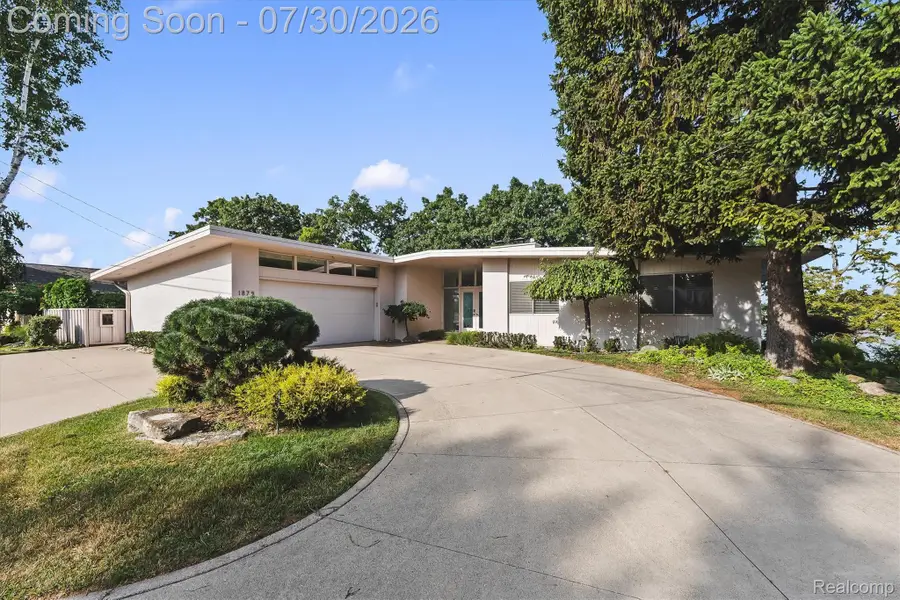 1879 Long Pointe Drive, Bloomfield, MI 48302 - #3