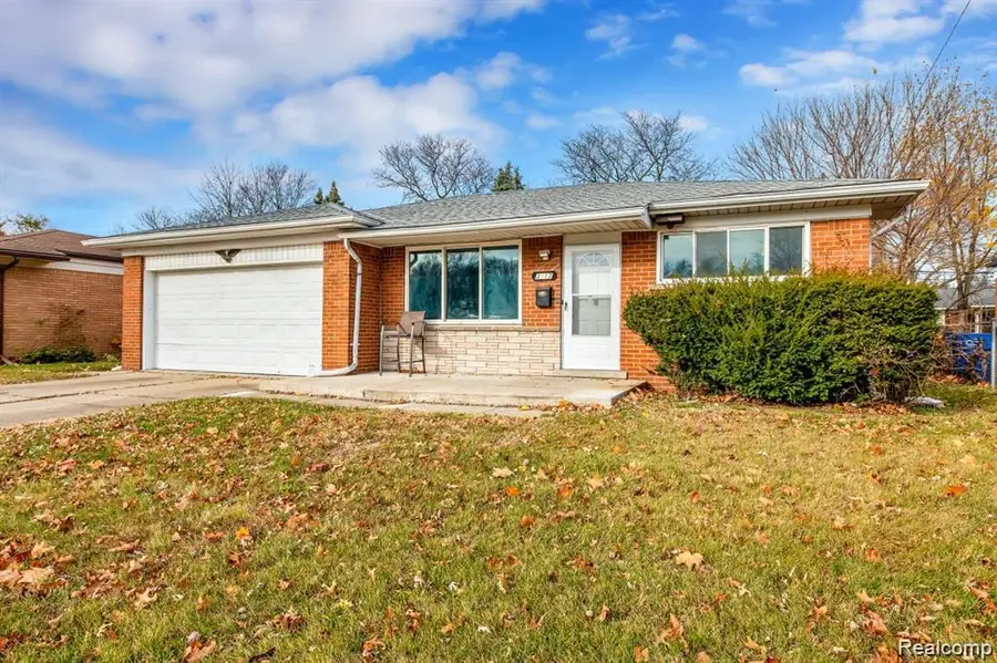 3217 Donna Avenue, Warren, MI 48091 - #2