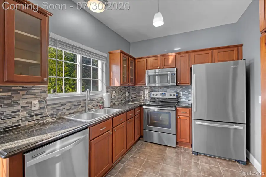 868 Eagle Drive, Fenton, MI 48430 - #3