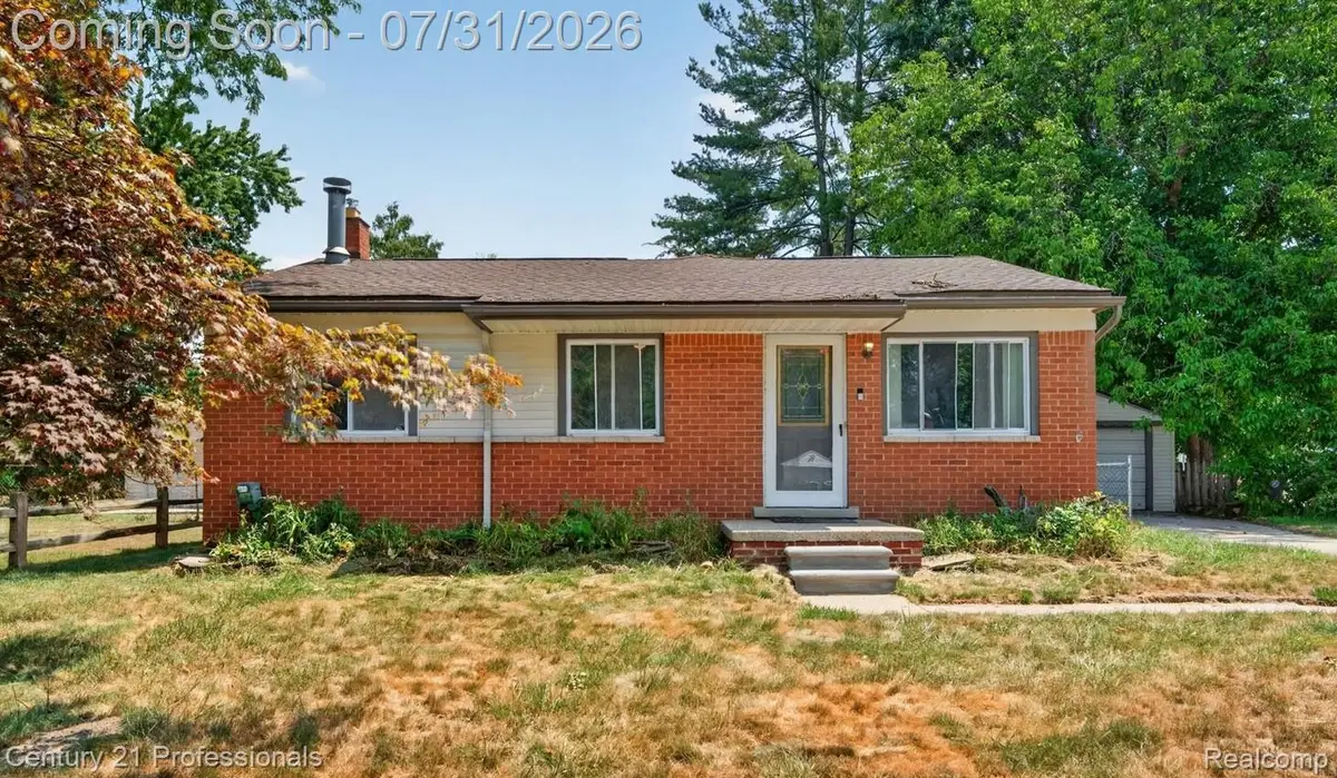 18180 Deering Street, Livonia, MI 48152 - #1