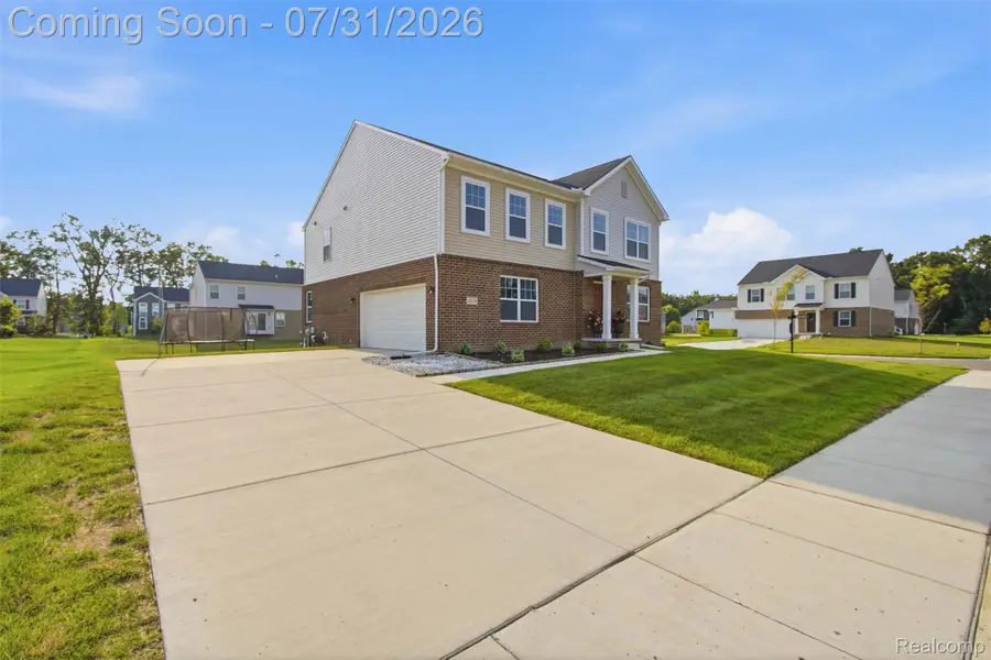 14218 Old Oak Trail, Belleville, MI 48111 - #2