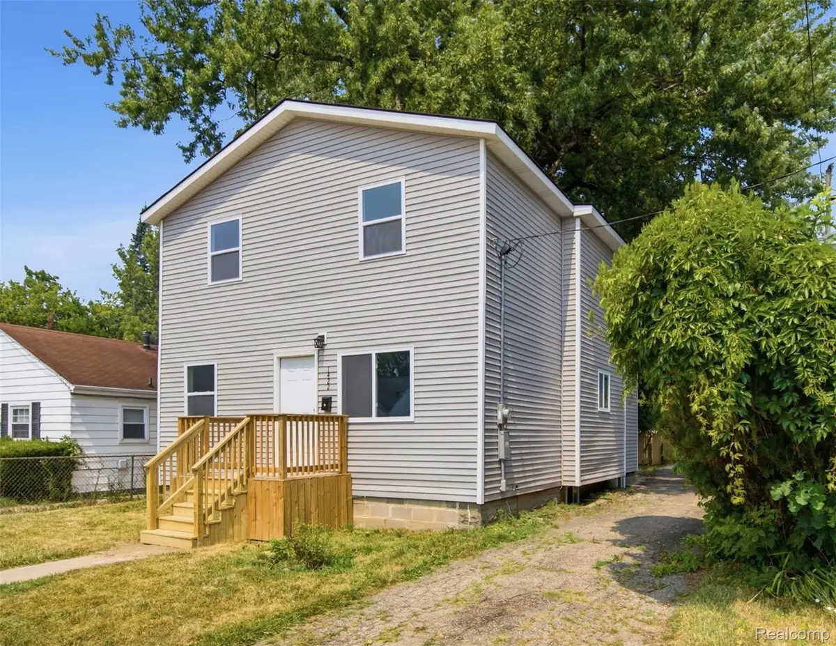 1422 Pettibone Avenue, Flint, MI 48507 - #1