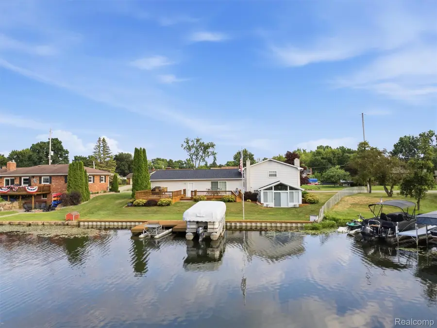 2504 Golden Shores Court, Fenton, MI 48430 - #2