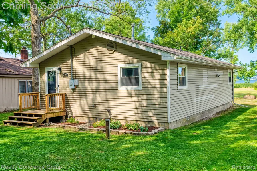 4591 Parker Drive, Howell, MI 48843 - #2