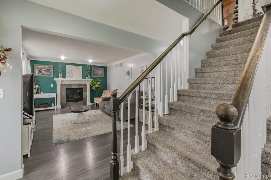 216 W Flint Street, Lake Orion, MI 48362 - #3