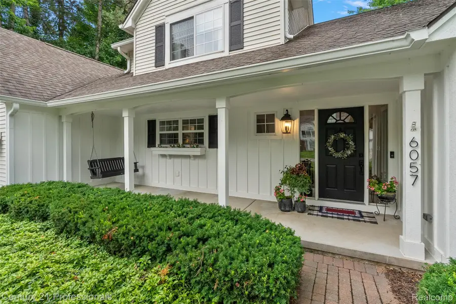 6057 Campfire Circle, Clarkston, MI 48346 - #2