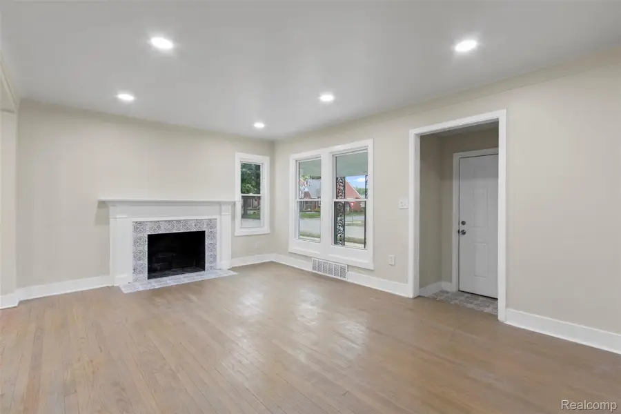 18614 Griggs Street, Detroit, MI 48221 - #2